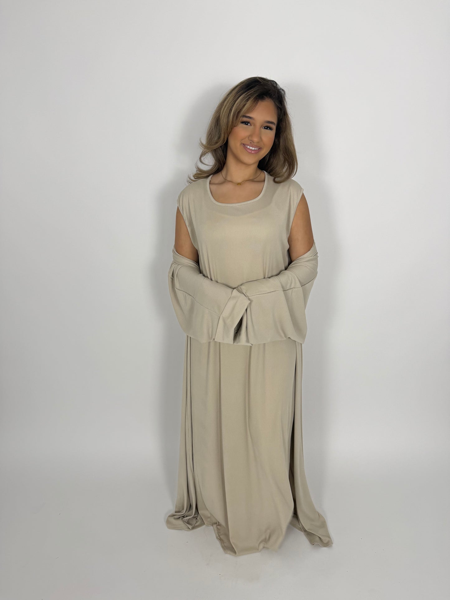 Anira Dress