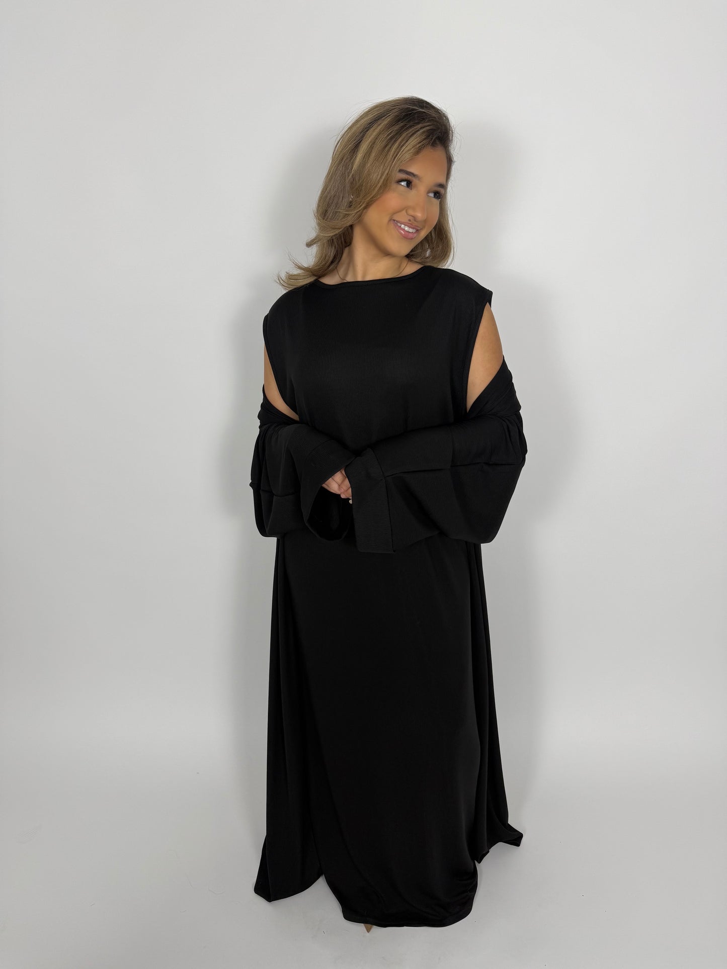 Anira Dress